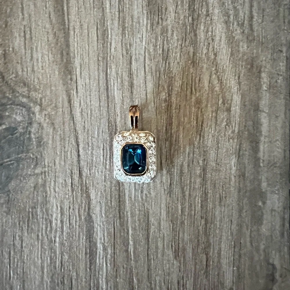 Blue Gemstone & Rhinestone Pendant